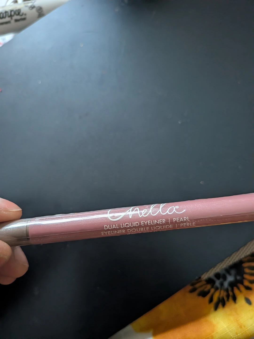 Chellla Dual Liquid Eyeliner Pearl