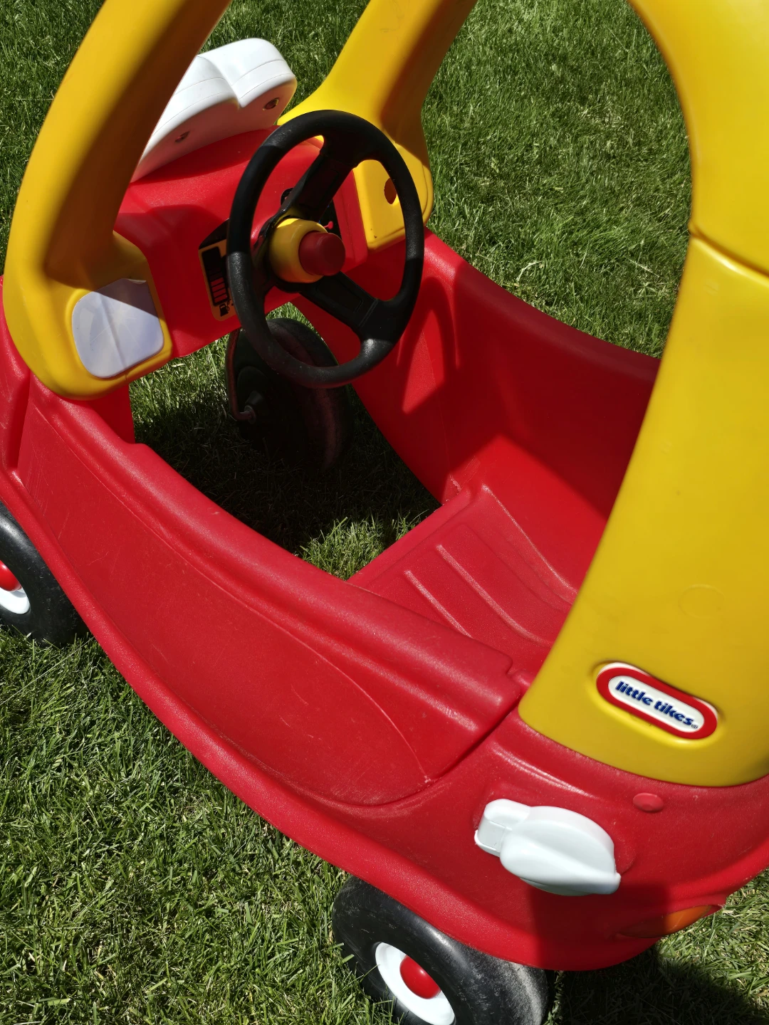 Little Tikes Cozy Coupe - photo 3