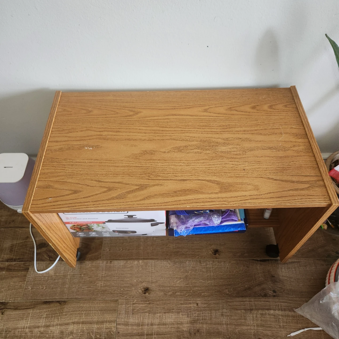 Wooden Side Table with Wheels - photo 3