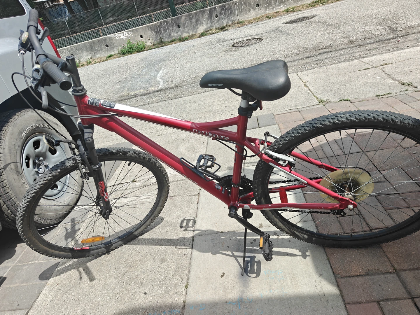 Red Meridian.one Mountain Bike with Shimano Tourney