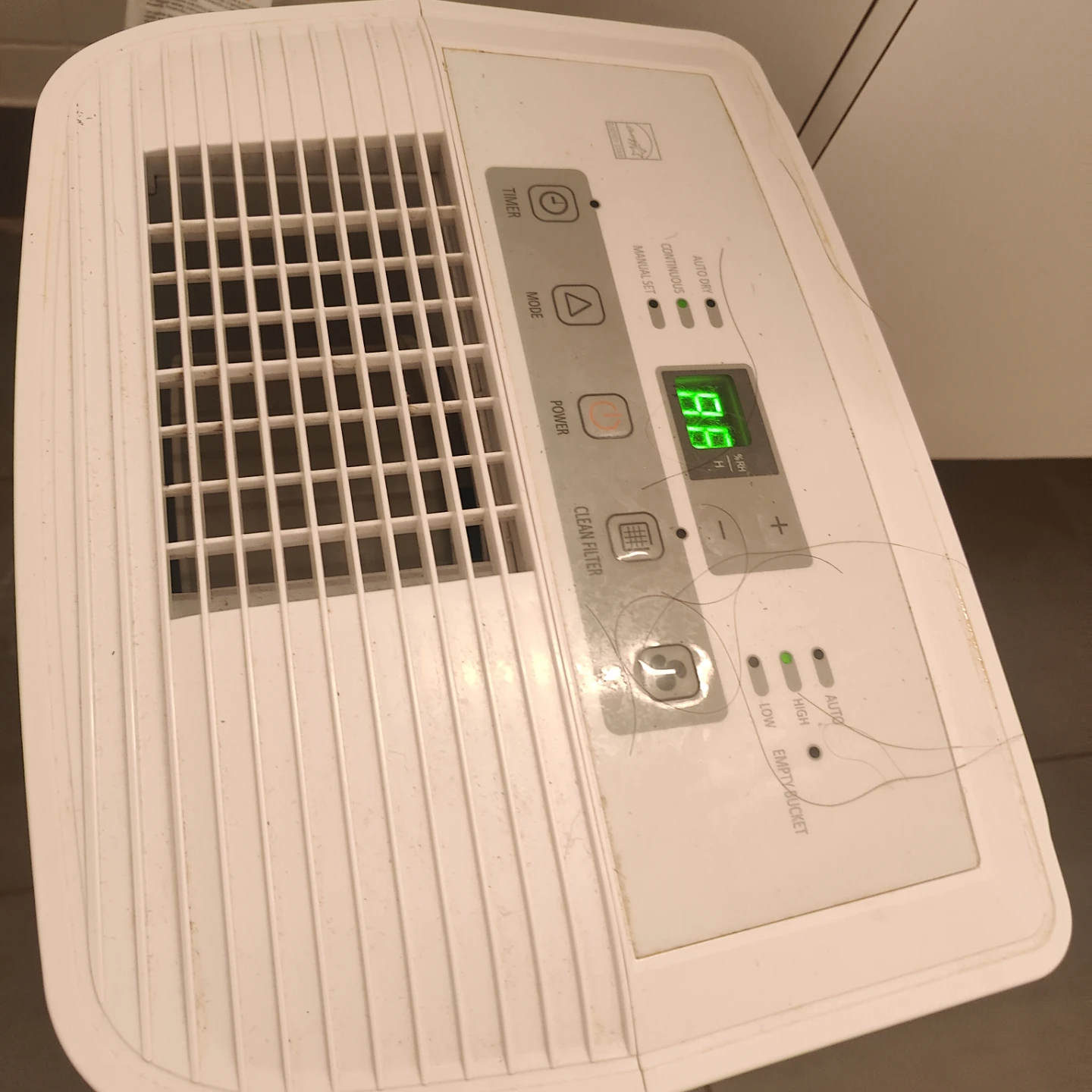Hisense DH5020K Dehumidifier