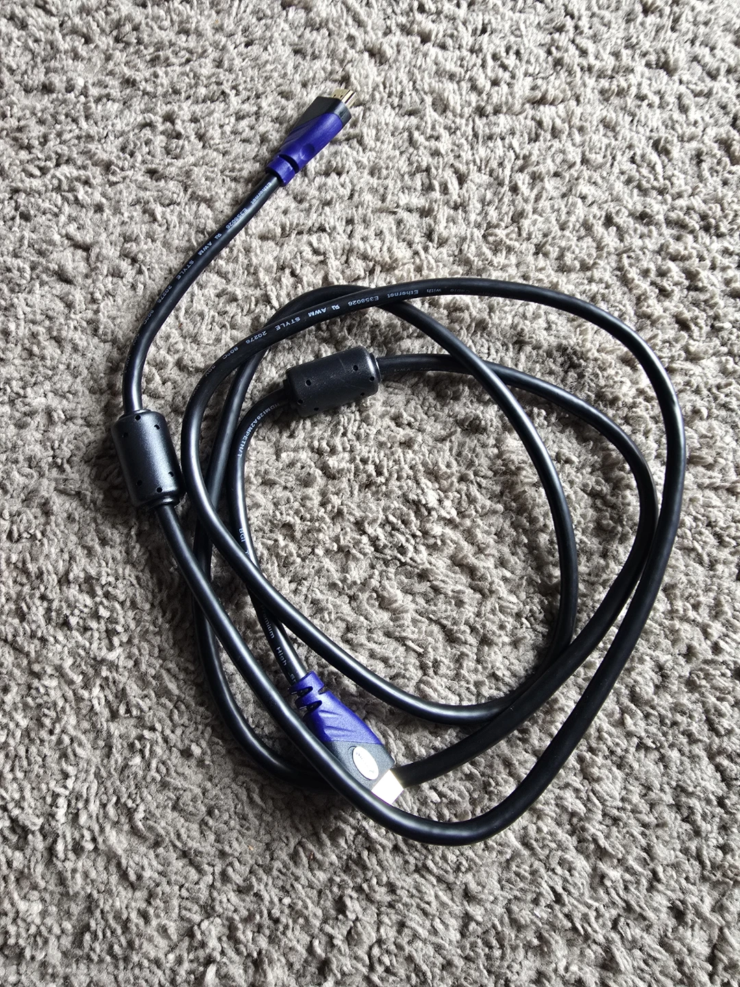 Hdmi cable 2M - photo 2