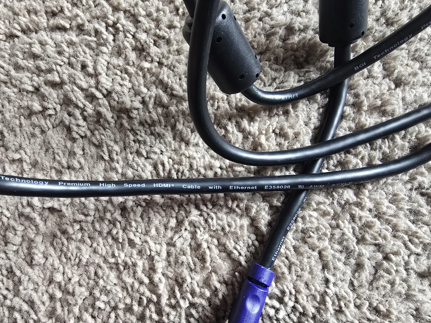 Hdmi cable 2M - photo 4