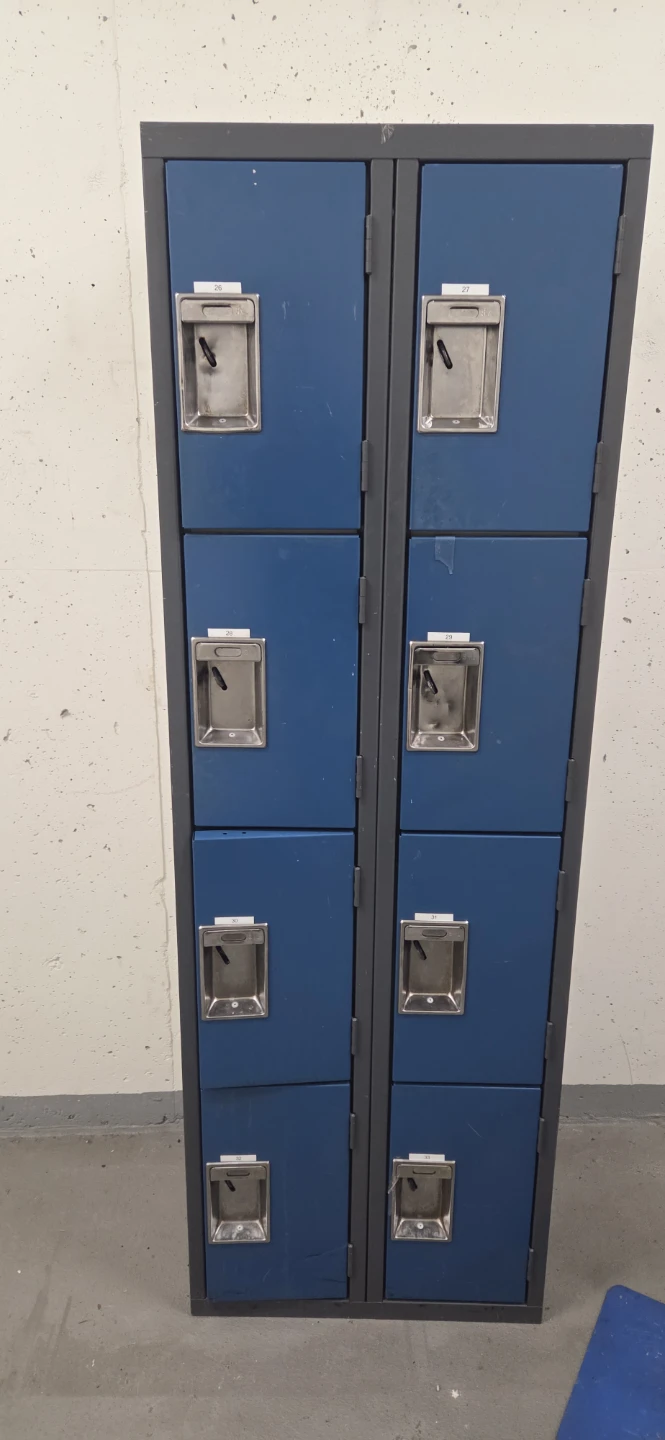 Shanahan's Blue Metal Locker - Single Door - photo 2