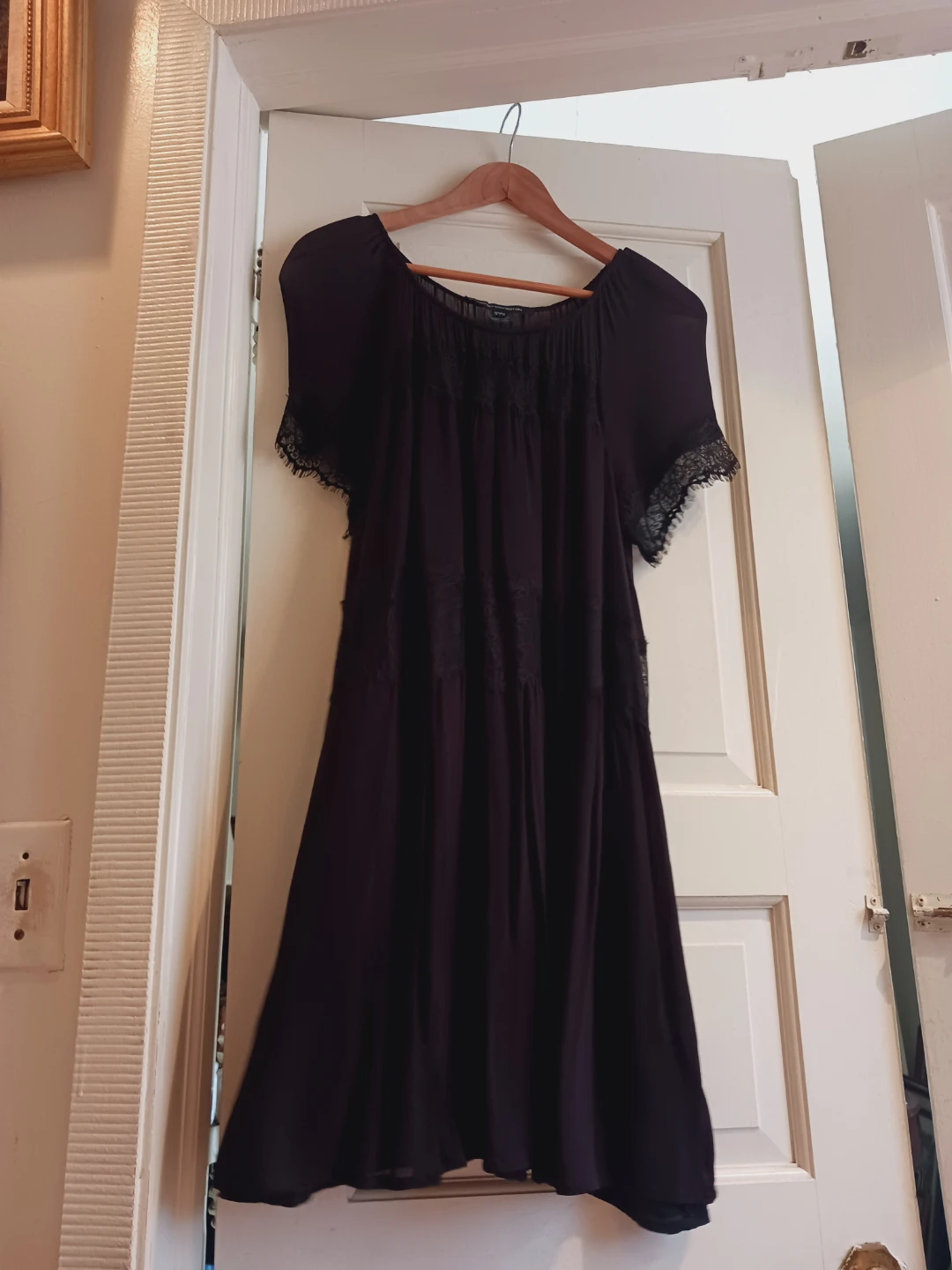 FRENCH CONNECTION  Black Lace Dress. Size 10 - photo 2