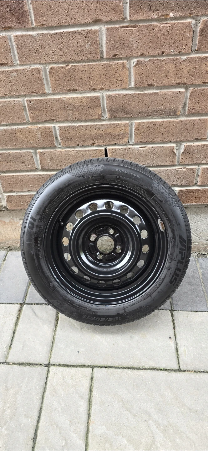 Steel rims and winter tires 185/60R15