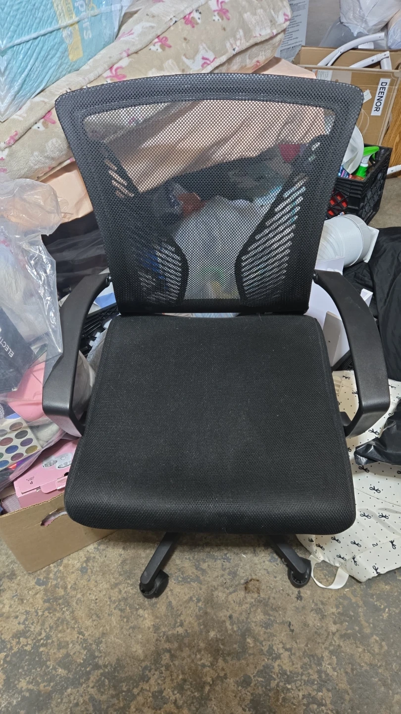 Black Mesh Office Chair - photo 2