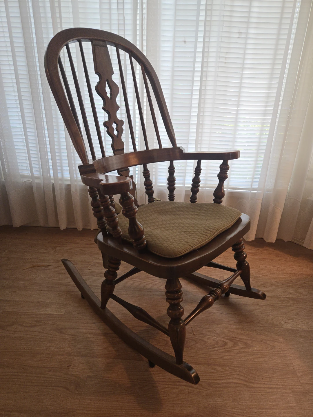 Wooden Rocking Chair with Cushion - photo 2