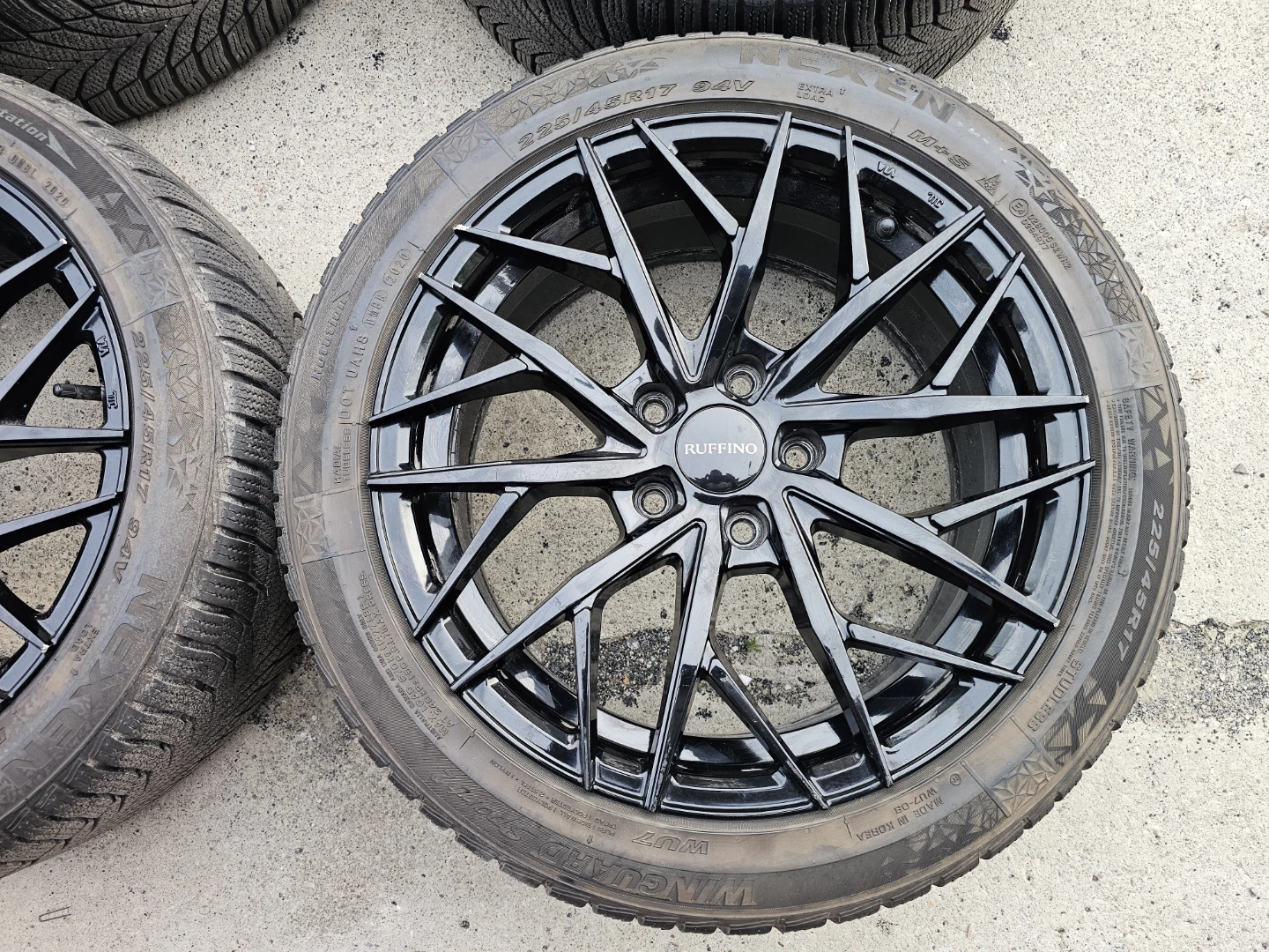 HYUNDAI ELANTRA WINTER TIRES ON ALLOY RIMS - photo 5