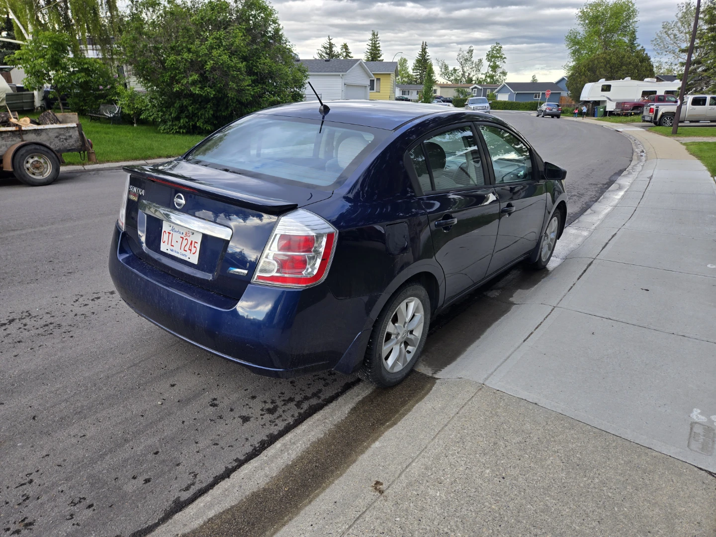2012 Nissan Sentra Sedan - photo 2