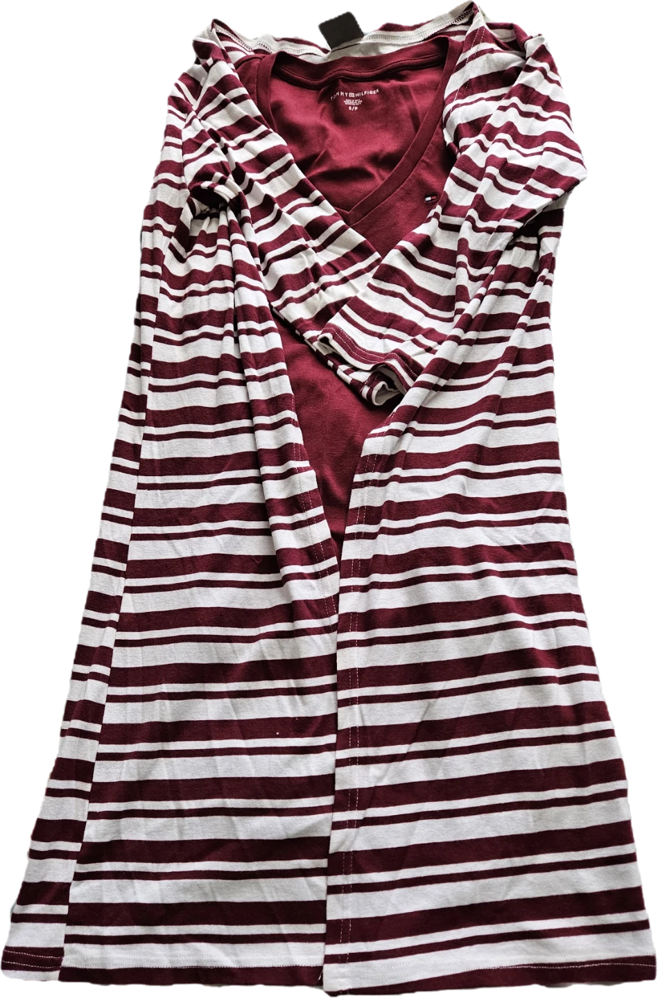 Tommy Hilfiger V-Neck T-Shirt & Veramoda striped cotton cardigan