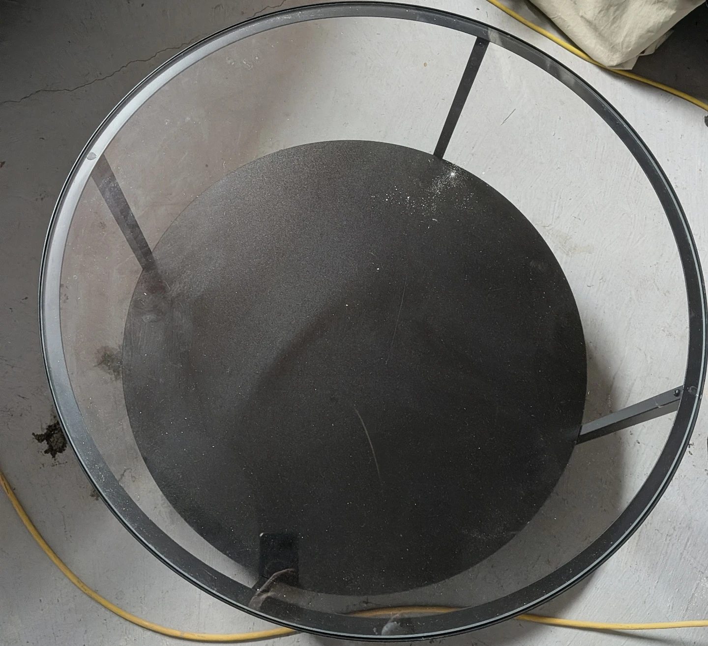 Like New - IKEA VITTSJÖ Round Coffee Table (Black/Glass) - photo 2