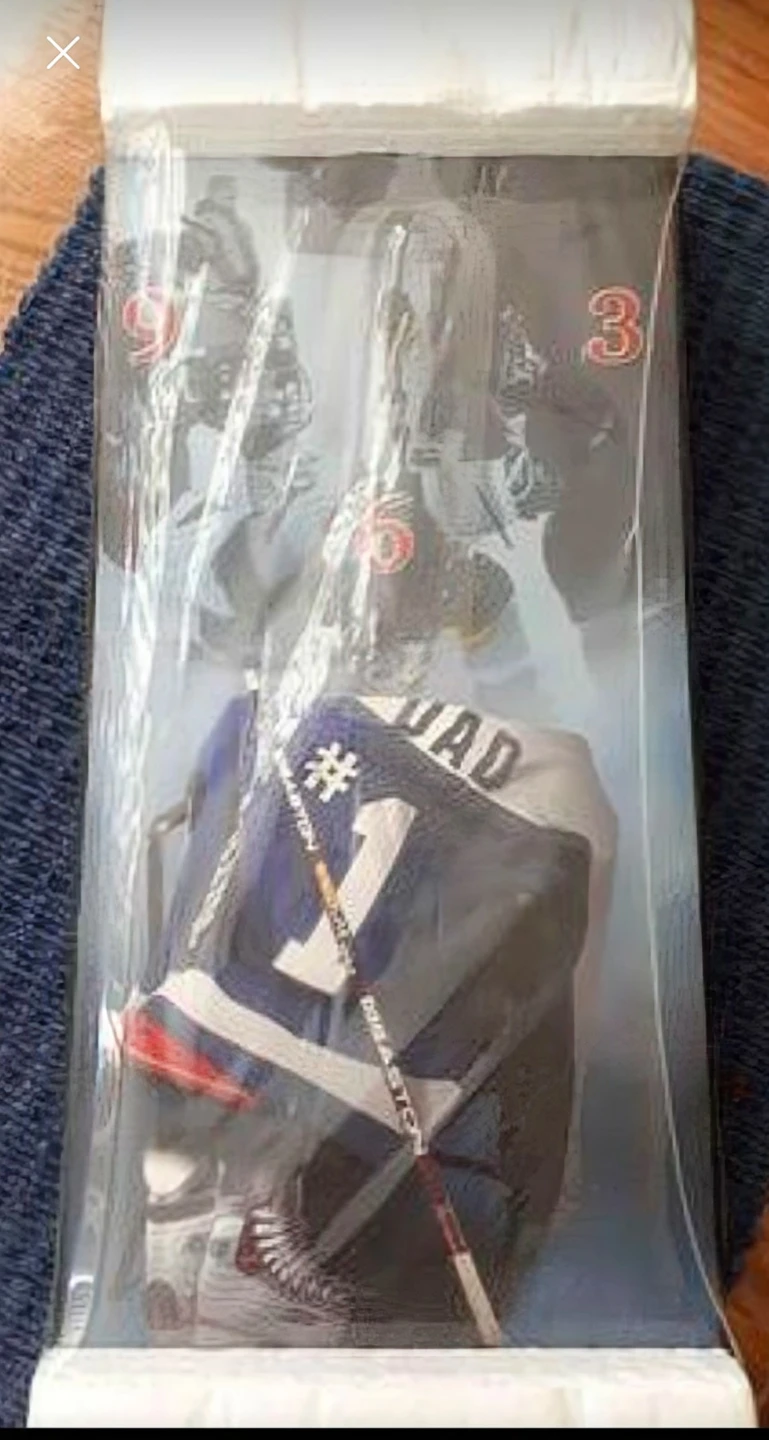 Hockey "Dad" Jersey and Stick Clock