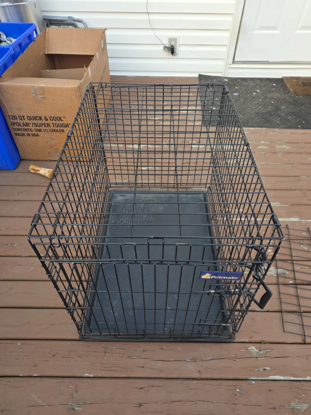 Dog crate  30: x 20" x "24