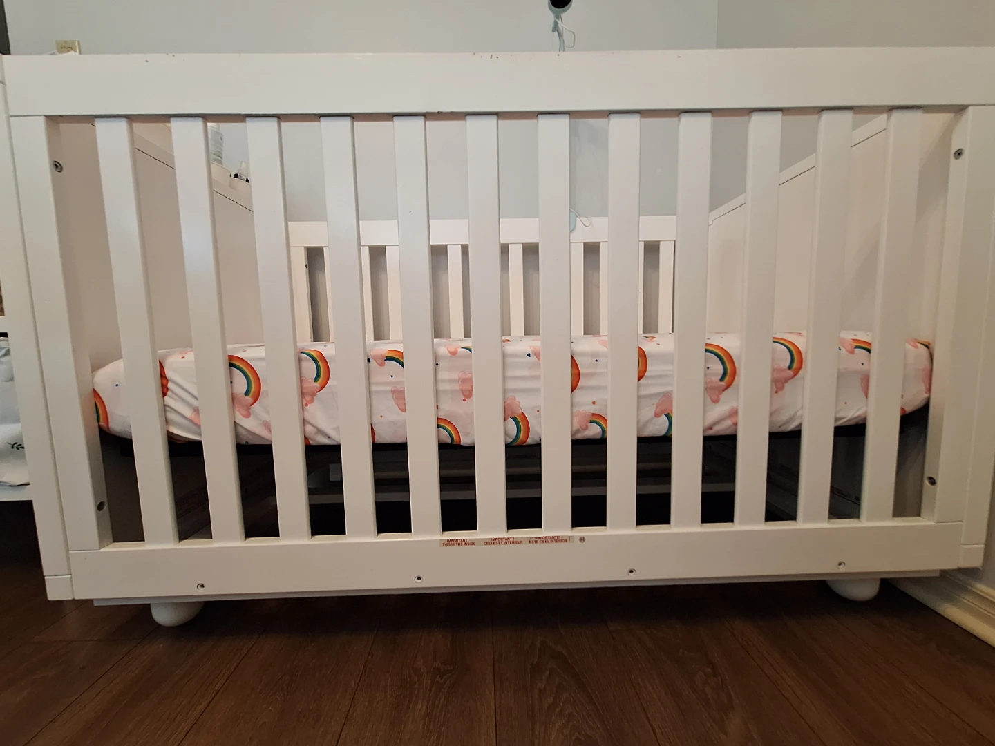 Crib convertible