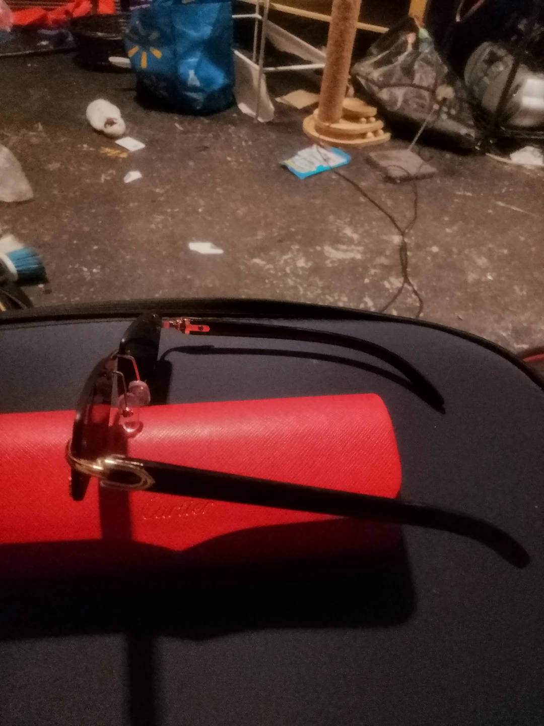 Cartier Sunglasses with Case and Authenticity Card - photo 3