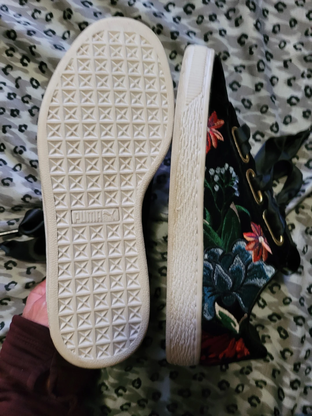Puma Black Velvet Basket Heart Floral Embroidered Sneakers - - photo 5