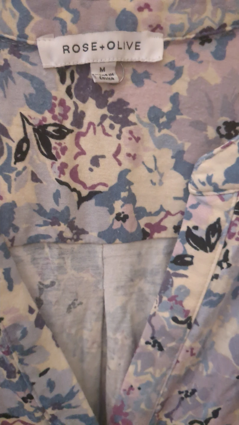 Rose + Olive Floral Sleeveless Blouse - Size M - photo 2