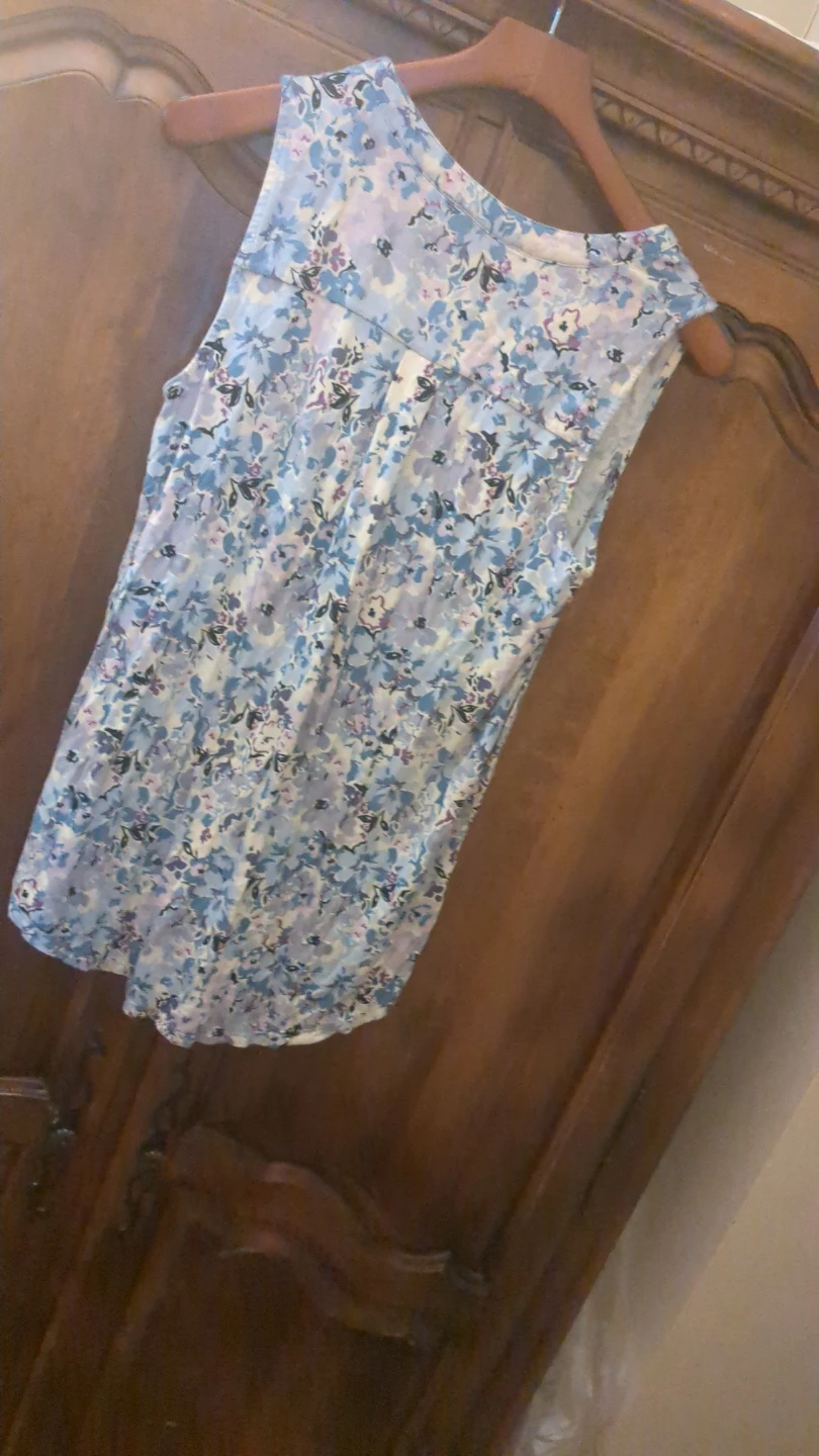 Rose + Olive Floral Sleeveless Blouse - Size M - photo 5