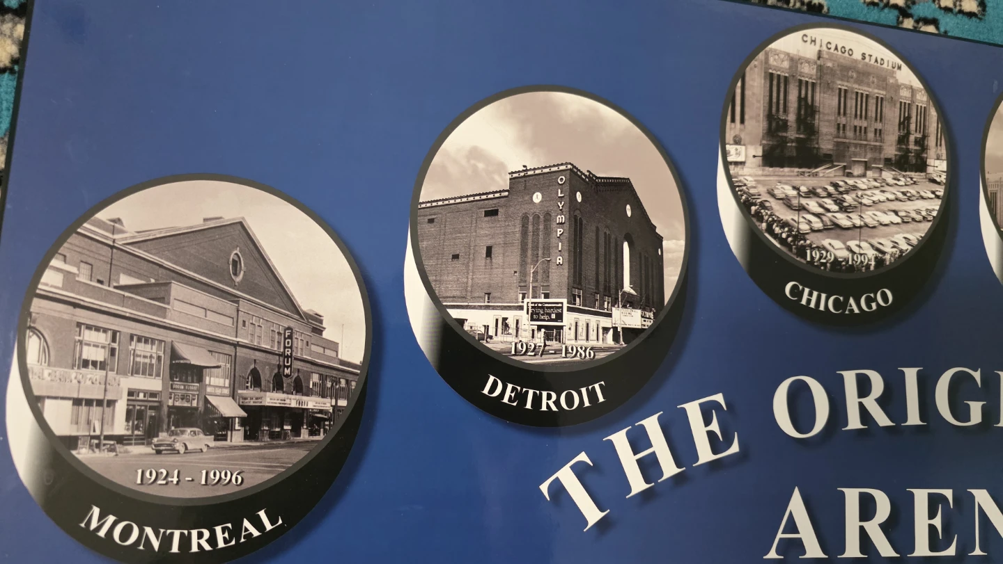 2 Original Six Arenas Print's - photo 2