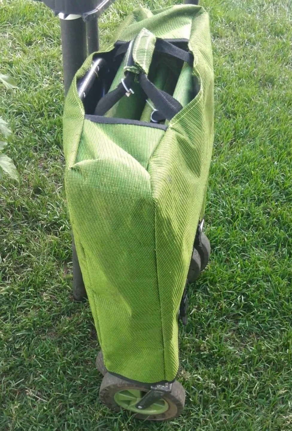 Green Folding Utility Wagon XL - photo 5