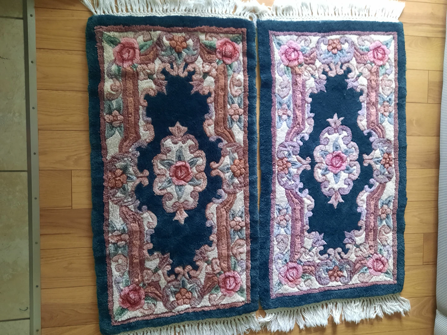 Two beautiful Rugs with clean Tassels for your living room