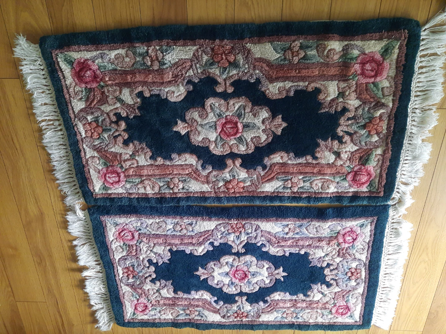 Two beautiful Rugs with clean Tassels for your living room - photo 5