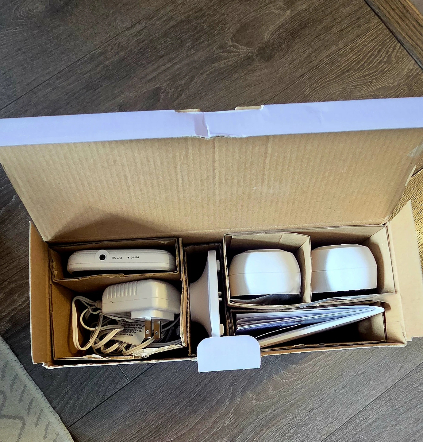 Hubble Connected Nursery Pal Twin 5" HD Baby Monitor - photo 2