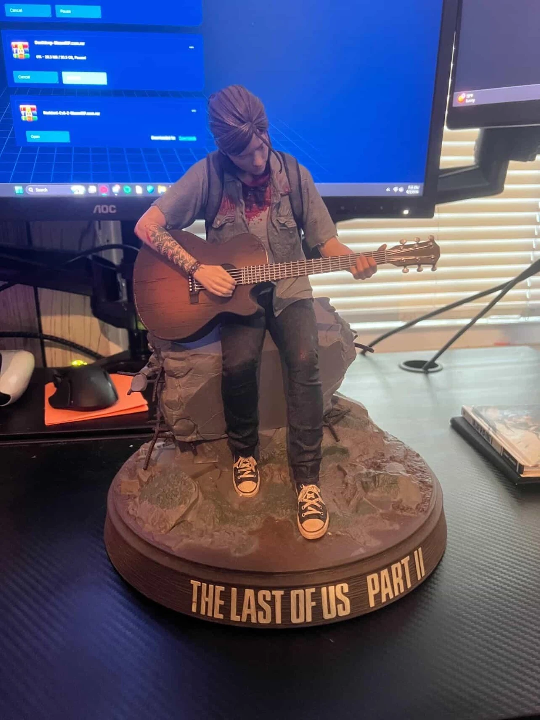 The Last of Us Part II Ellie Statue