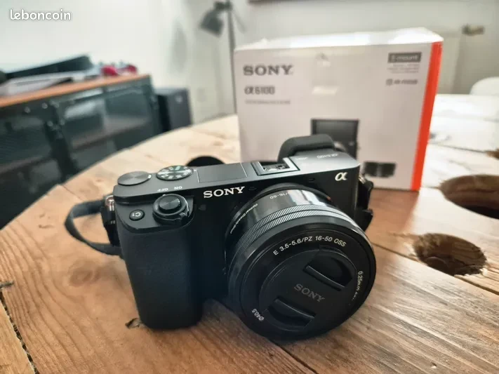 Sony Alpha a6100 Mirrorless Camera with 16-50mm Lens