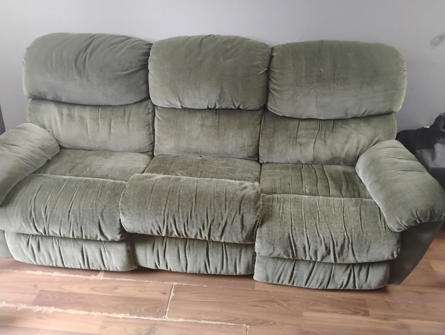 Green 3-Seater Reclining Sofa