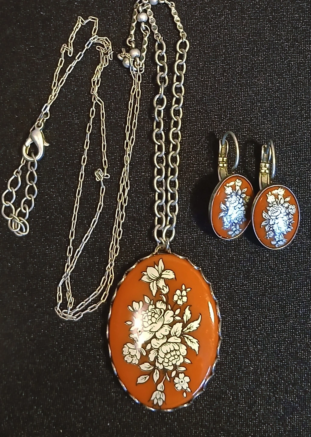 Floral Pendant Necklace and Earrings Set - photo 5