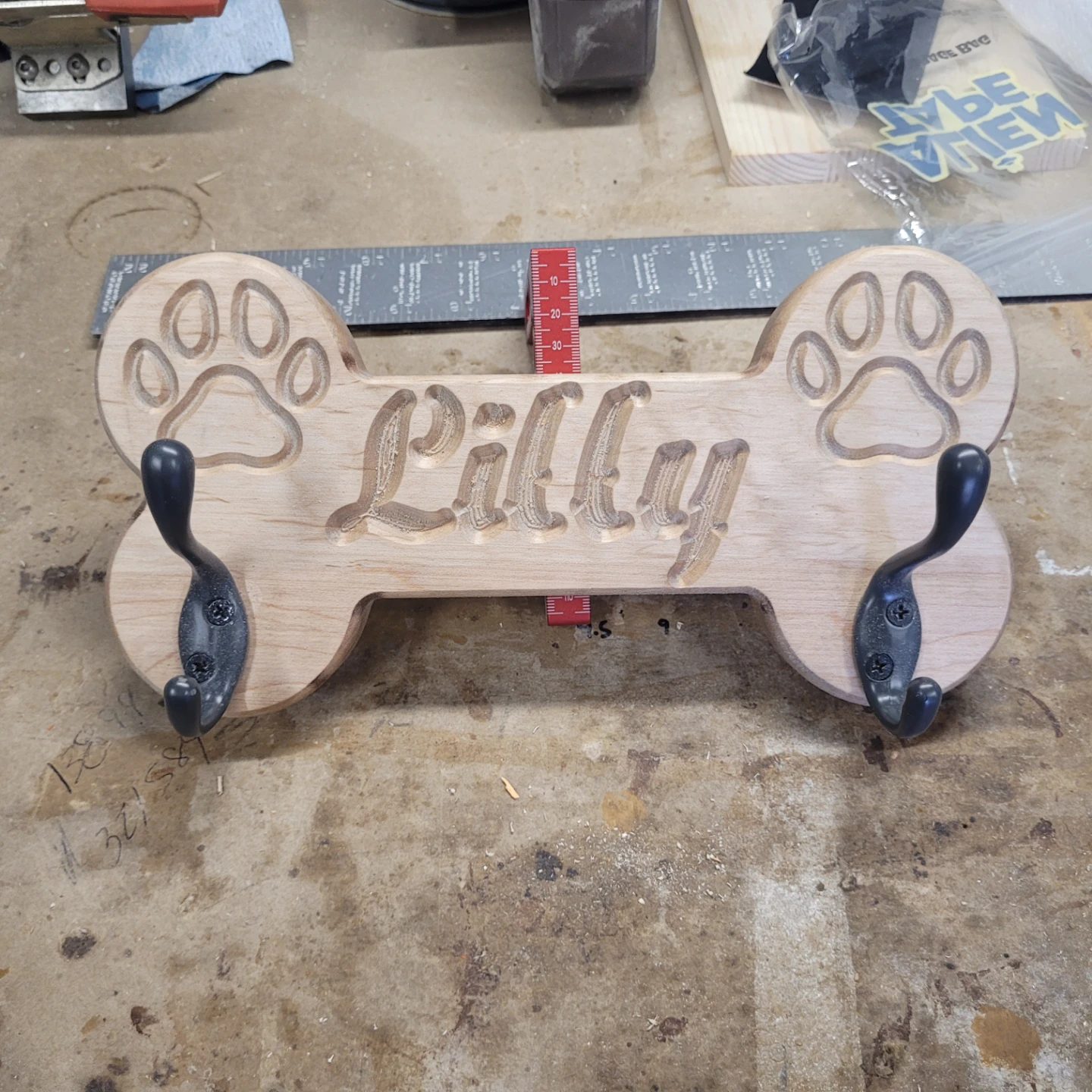 Custom Dog Bone Shaped Wall Hook - Personalized 'Lilly' - photo 3