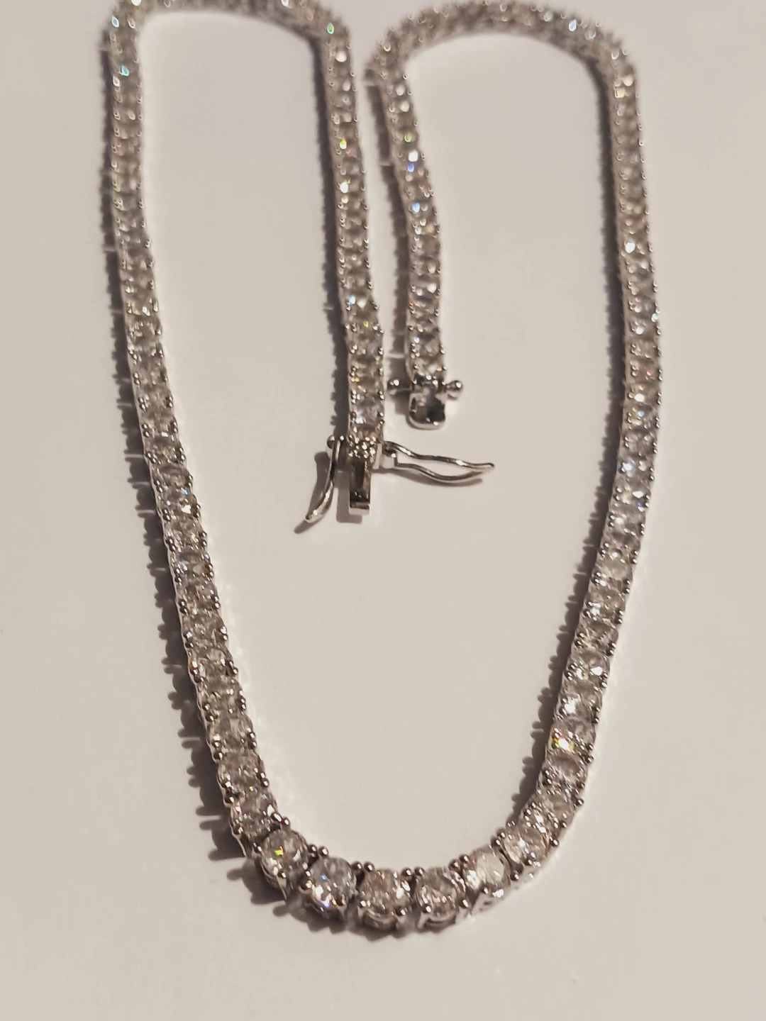 Beautiful Tennis Necklace with Rhinestones - photo 3