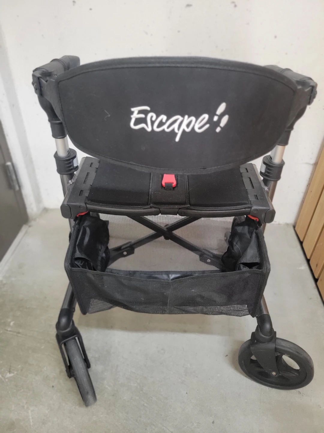 Escape Rollator Walker