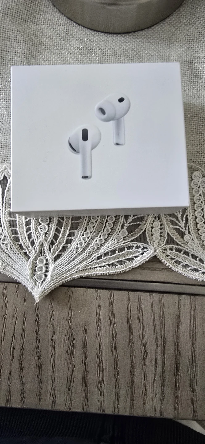 Apple AirPods Pro (3rd Gen)