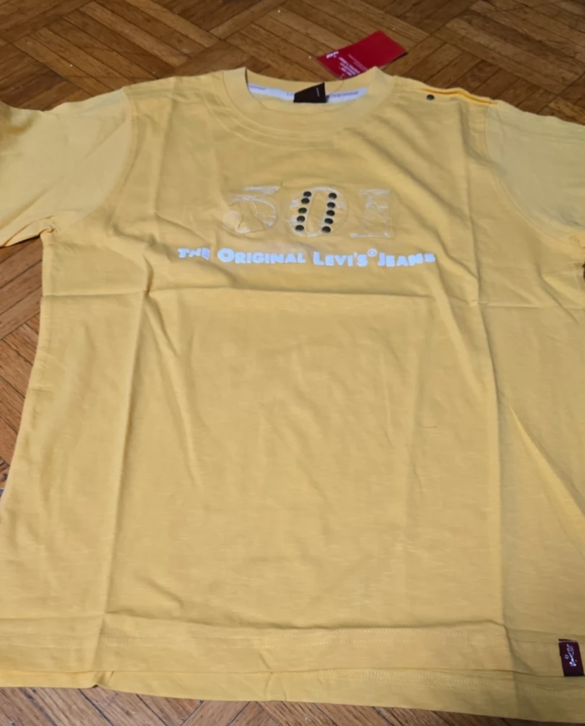 ⚽️Each$5 BRAND NEW different type of t-shirts