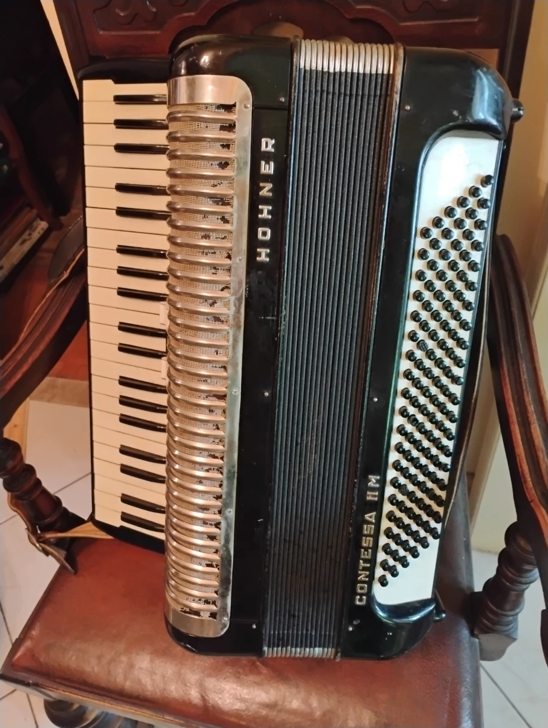 Vintage accordion - photo 3