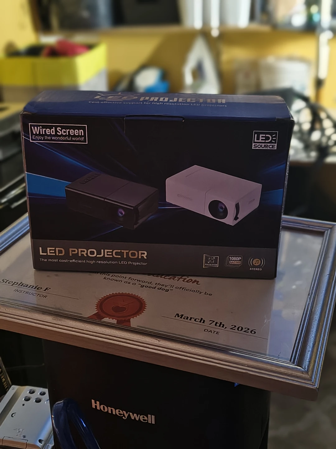 LED Projector 1080P