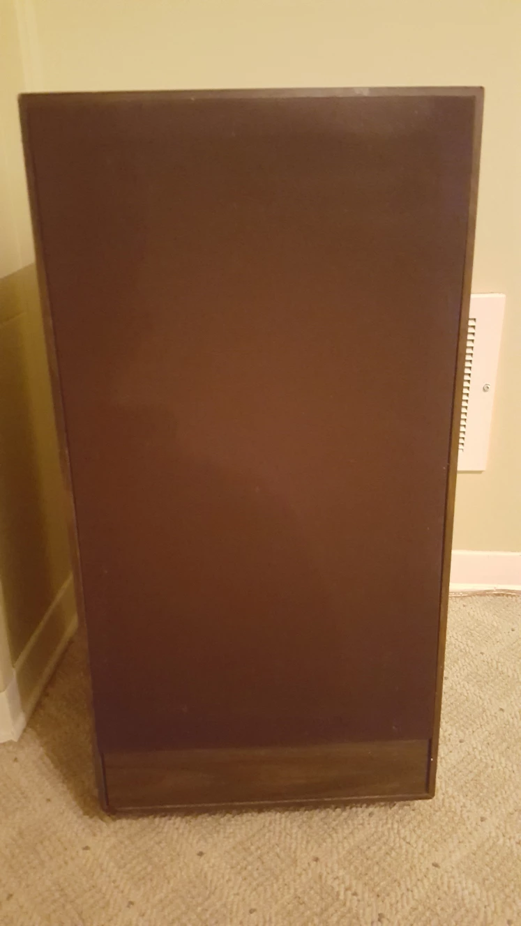 Avant Loudspeaker model 2ax