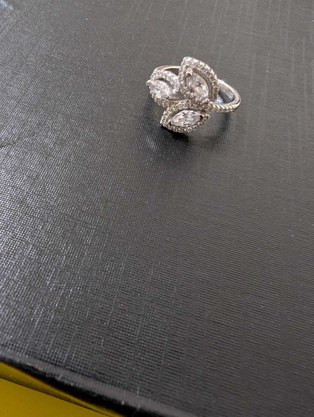Sterling Silver Marquise Cut Ring - photo 3