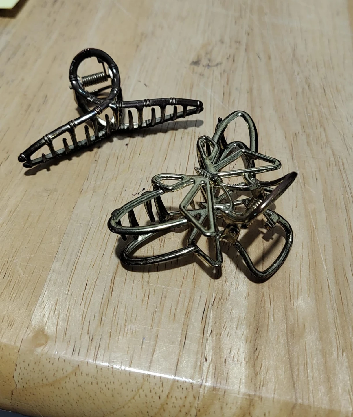 ⚽ Metal Claw Clips Quick sale!!