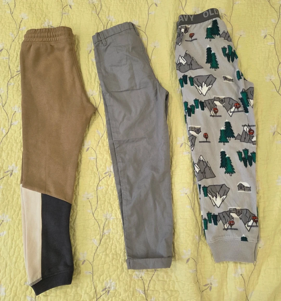 Bundle of 3 Kids' Pants - photo 2