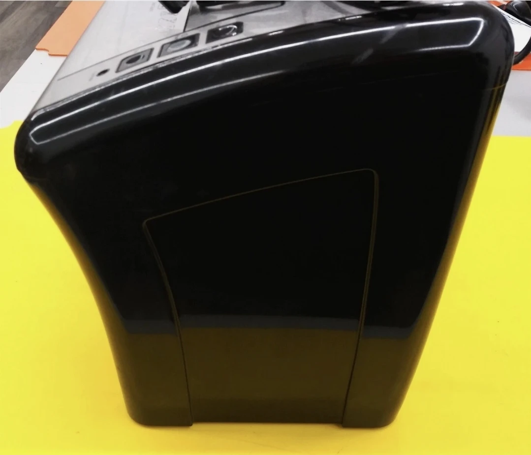 Staples Mailmate Paper Shredder - photo 2