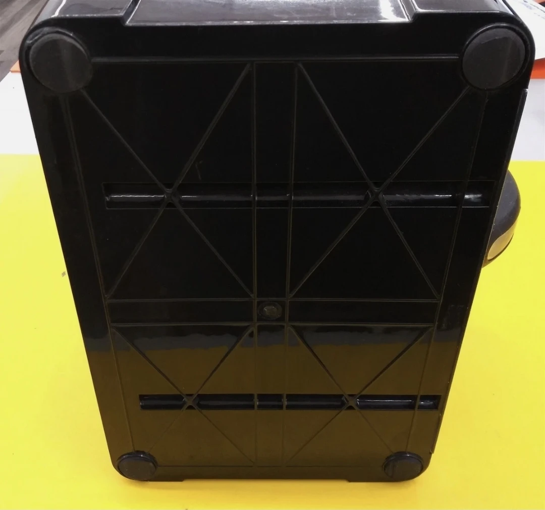 Staples Mailmate Paper Shredder - photo 4