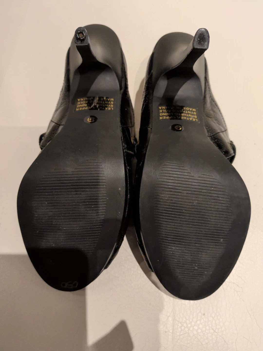 Black Leather Lace-Up Heels - photo 5