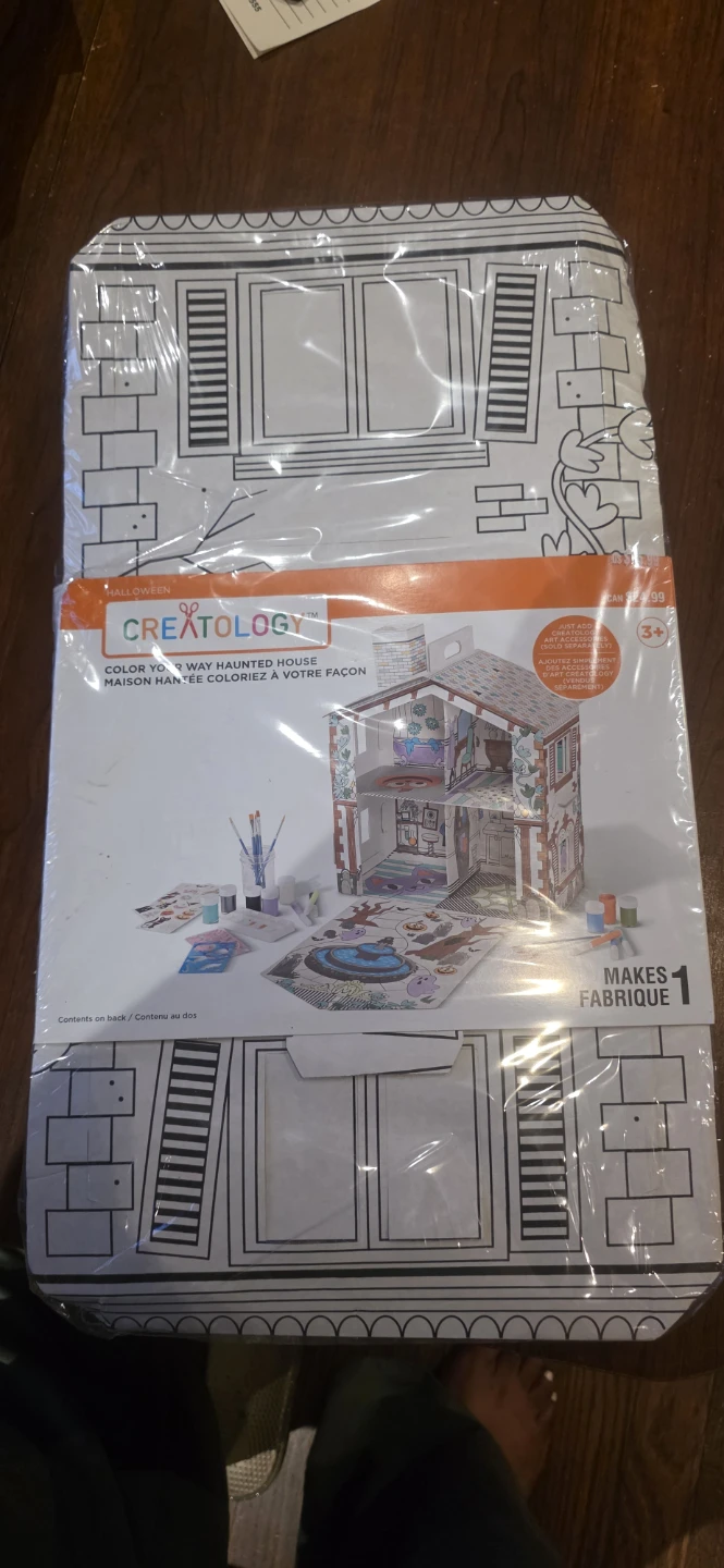 Creatology Color Your Way Haunted House Craft Kit