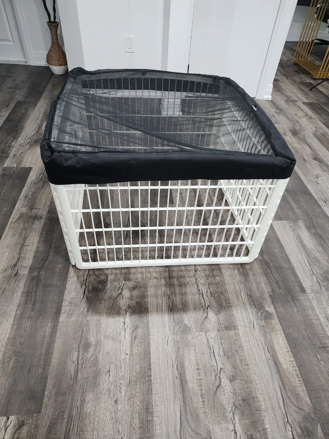 White Dog Playpen with Mesh Cover - photo 2