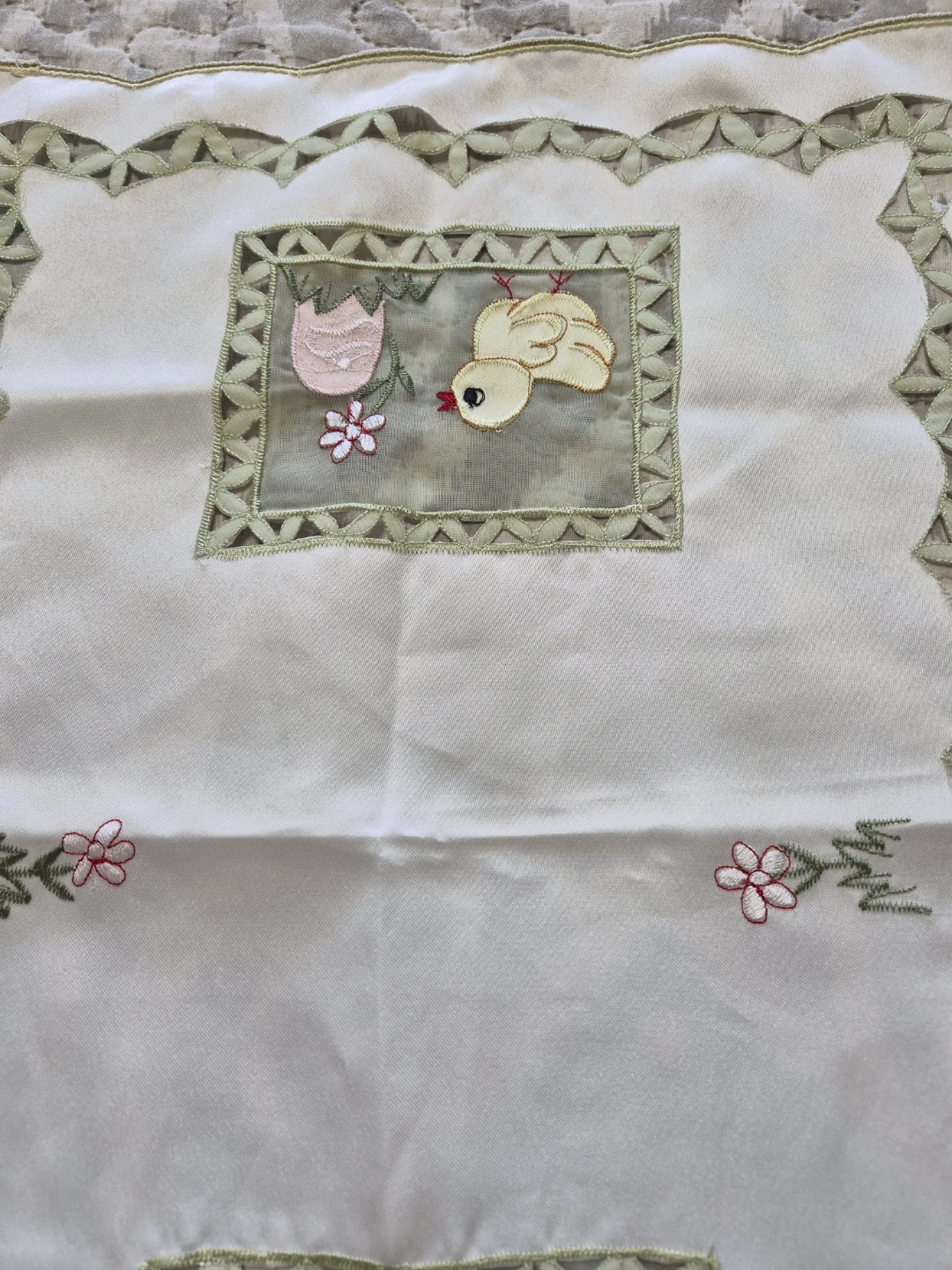 Beautiful 20 x 14" Embroidered Table Decor - photo 2