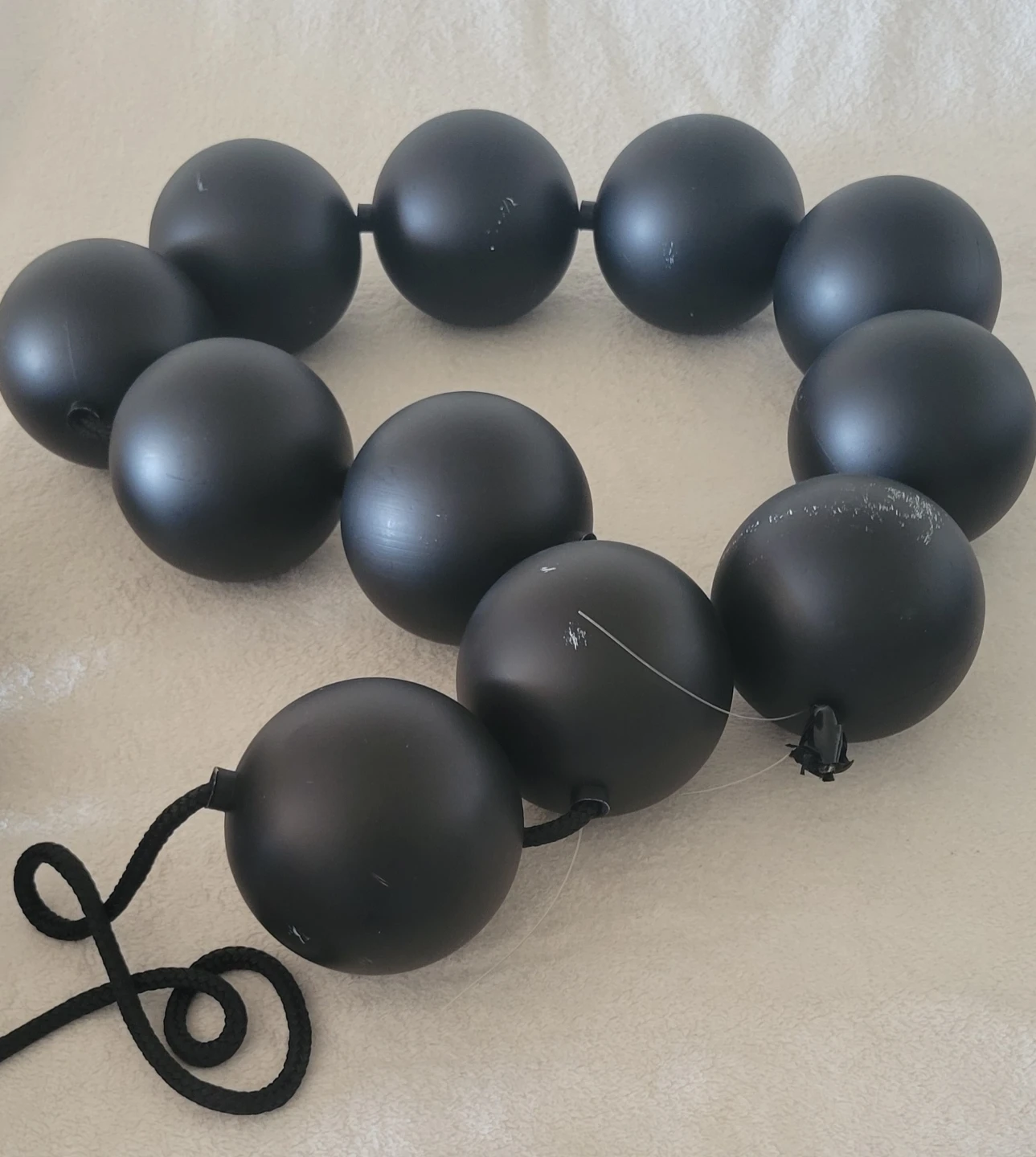 Black Plastic Pearl Strings/ Matte Decorations Ornaments ⚽